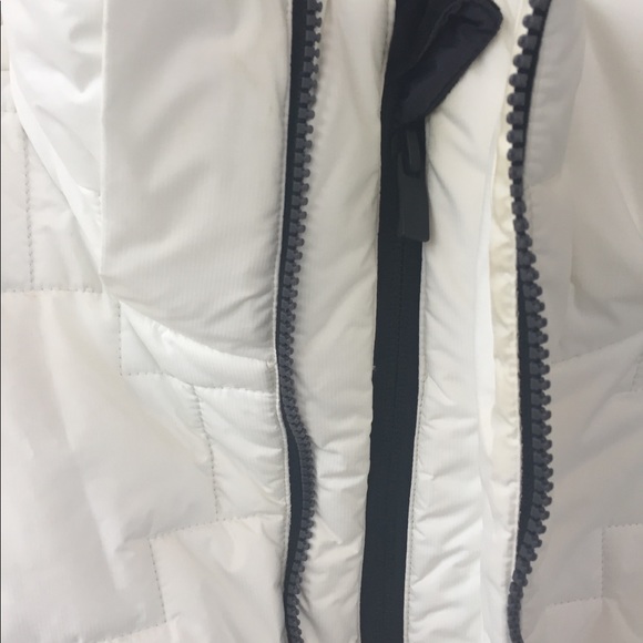 White Peak Performance Coat - Picture 3 of 5